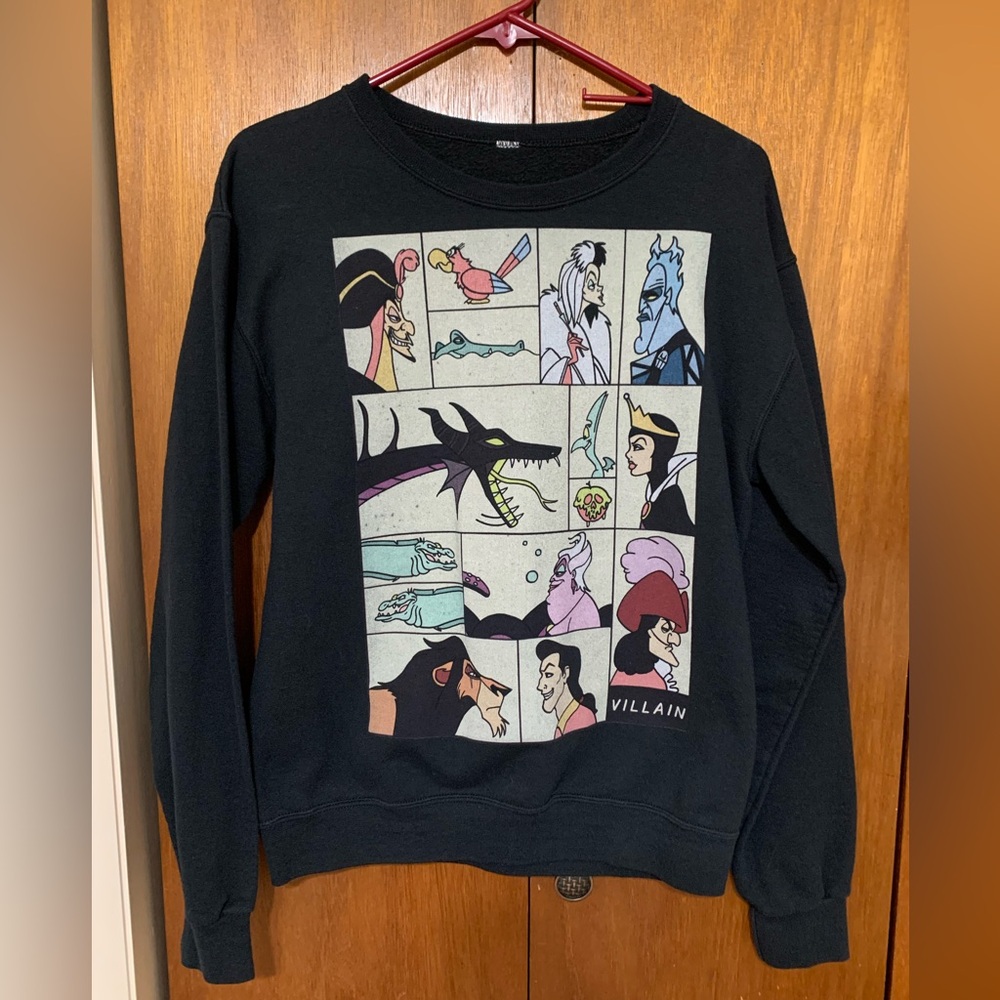 Disney Villains Sweatshirt 20” PTP